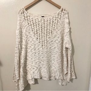 Free People Off White Crocheted Knit Sweater Size Small(Oversized)
